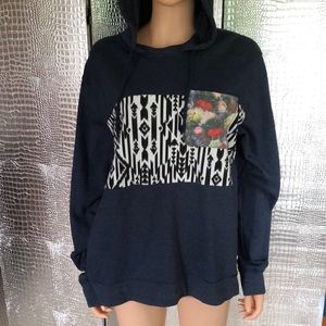 On the Byas Size L Breast Pocket Hoodie